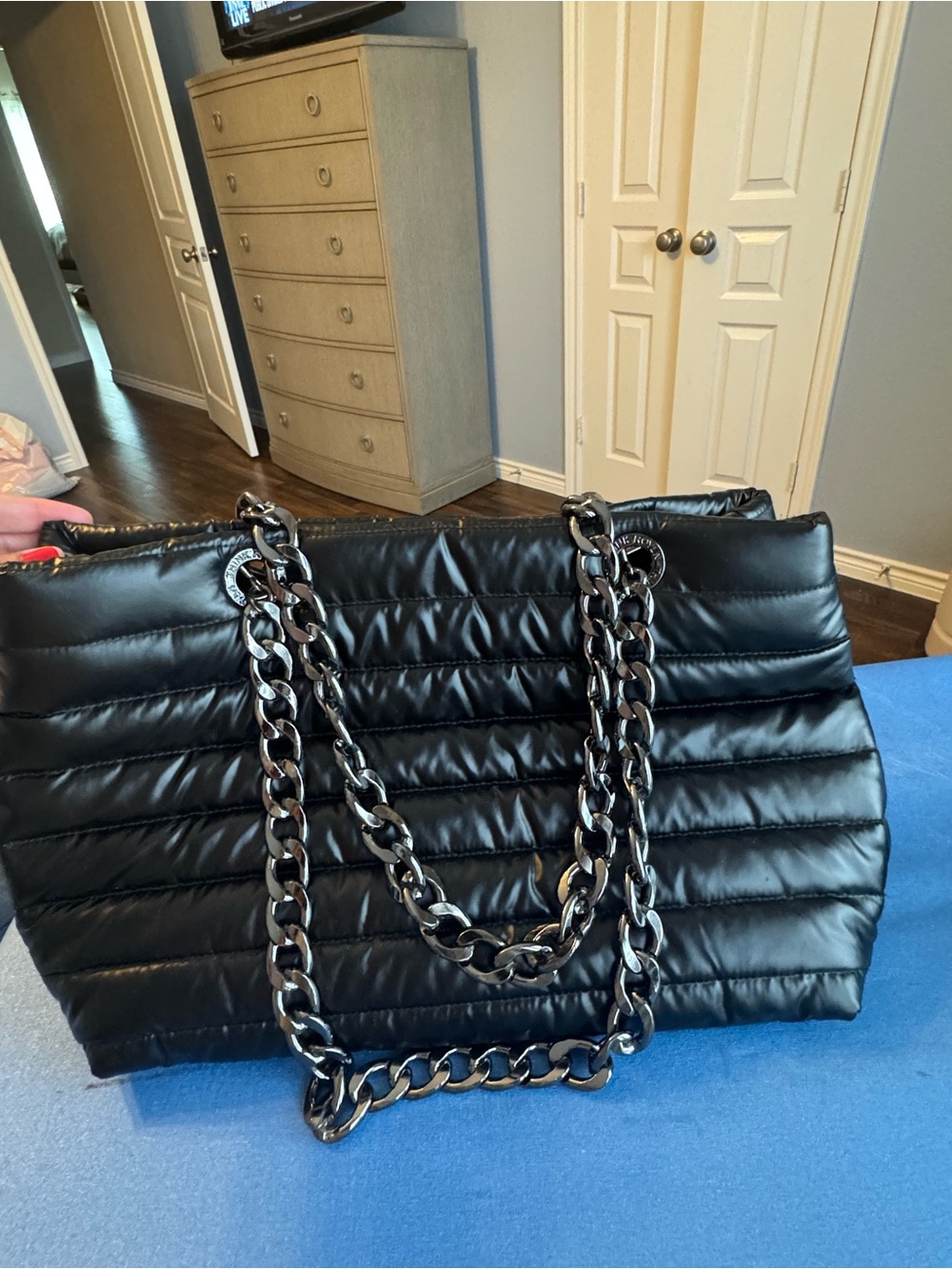 Black Quilted Chain-Handle Tote Bag -